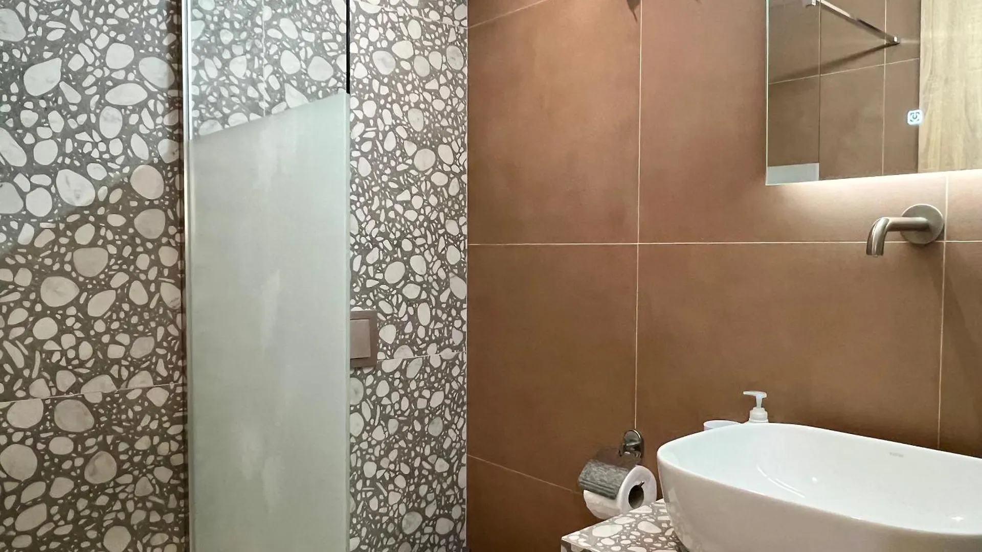 Apartamento Elenasrooms Kallithea  Grécia